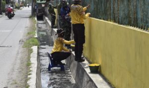 Mantapkan Sinergitas, Taruna Latsitardanus 41 dan Masyarakat Renovasi Gereja, Masjid dan Rumah