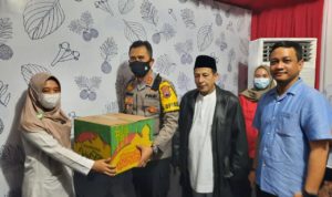 Pantau Pos Pam Ops Ketupat Candi 2021, Kapolres Pekalongan Kota Bersama Forkopimda dan Habib Luthfi Beri Bingkisan Kepada Personil Jaga