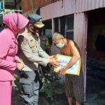 Ke Pulau Saugi, Kapolres Pangkep Bawa Paket Bantuan