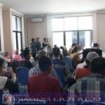 Lewat RDP, DPRD Desak Bupati SBB Copot Penjabat Desa Luhutuban
