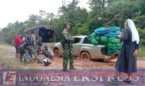 Terjebak 1 Hari 1 Malam Di Tengah Perjalanan, Untung Ada Satgas TNI Yonif 725/Woroagi