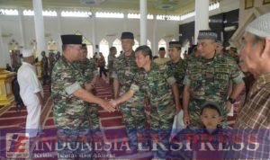 Safari Jum’at di Awal Bulan Maret, Kasdam XIV/Hsn,Jaga Apa Yang Telah di Rintis Oleh Para Pahlawan