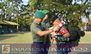 Sambut Kedatangan Satgas Pamtas RI-RDTL Yonkav 10/Mendagiri, Pangdam XIV/Hsn Berikan Apresiasi Atas Capaian Prestasi Yang Diraih