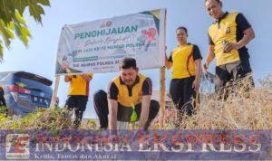 Sambut HUT Humas Polri ke 72, Polres Soppeng Tanam 100 Bibit Pohon