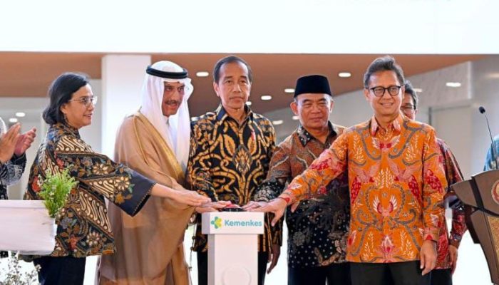 Presiden Jokowi Resmikan Gedung Pelayanan Kesehatan Respirasi Ibu dan Anak di RS Persahabatan Jakarta