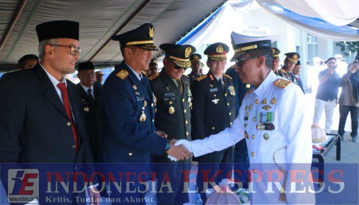 Danlanud Sultan Hasanuddin Hadiri Peringatan HUT Ke-79 TNI AL di Lantamal VI Makassar