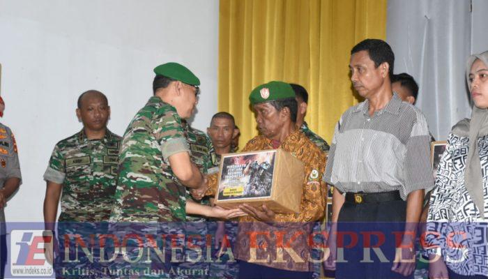 Sambut HUT TNI ke-79, Korem 133/NW Laksanakan Kegiatan Bakti Kesehatan, Pembagian Sembako dan Makan Gratis 3000 Porsi