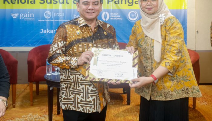 Miliki Komitmen Kelola Pangan, Pj Gubernur Sultra Terima Apresiasi Nasional