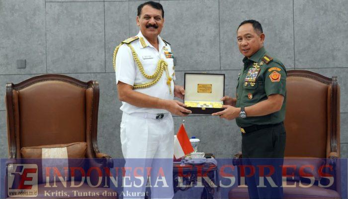 Panglima TNI Terima Kunjungan Kehormatan Kepala Staf Angkatan Laut India