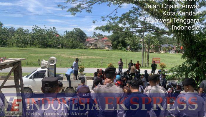 Aksi Damai di Kantor KPU dan Bawaslu Sultra Berlangsung Kondusif