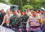 Panglima TNI Bersama Kapolri Memimpin Apel Gelar Pasukan Operasi Lilin 2024 di Bali