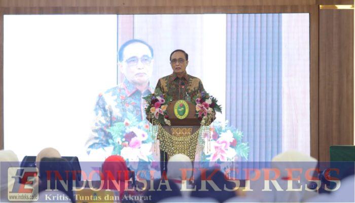 Hadir di Munas Dharmayukti Karini, Ketua MA Mengajak Peran Perempuan sebagai Istri dalam Upaya Pencegahan Prilaku Korupsi