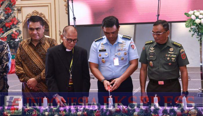Mewakili Pangkoopsud II, Asintel Kaskoopsud II Hadiri Perayaan Natal Oikoumene Umat Kristiani, Pemerintah, TNI-Polri Prov Sulsel