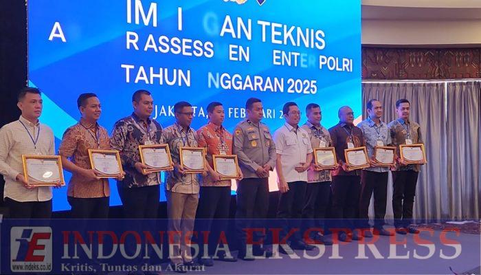 Karo Binkar SSDM Polri Berikan Apresiasi dan Penghargaan Kepada Polda Sultra Bidang Assessment Center Polri T.A 2025