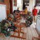 Jejak TNI di Tanah Papua: Merangkai Harapan Lewat Meja Belajar di SD Inpres Sinak