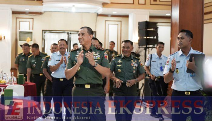 Dihadapan Siswa Taruna Nusantara Kampus Malang, Pangdam Mayjen TNI Rudy Saladin M.A. Sampaikan Pentingnya Kedisiplinan