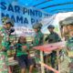 Mereka Datang dengan Sayur dan Luka, Satgas TNI Hadiahkan dengan Senyum dan Harapan
