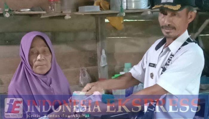 Desa Bimamaroa Salurkan BLT-DD Tahap I 2025: Komitmen Atasi Kemiskinan Ekstrem di Pelosok Konsel