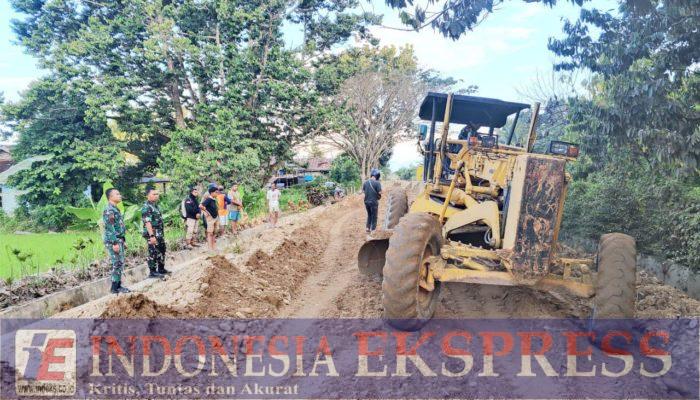 Pastikan Proyek Sesuai Target, Dansatgas TMMD 125 Kodim 1417/Kendari Tinjau Penimbunan Jalan