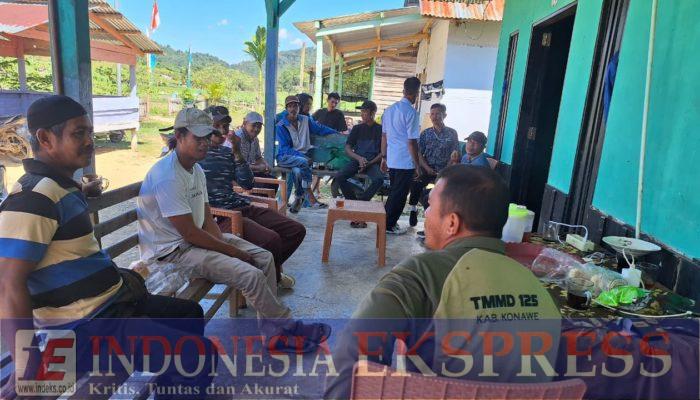 Sukseskan TMMD, Dan SSK TMMD 125 Kodim 1417/Kdi Komsos Dengan Perangkat Desa