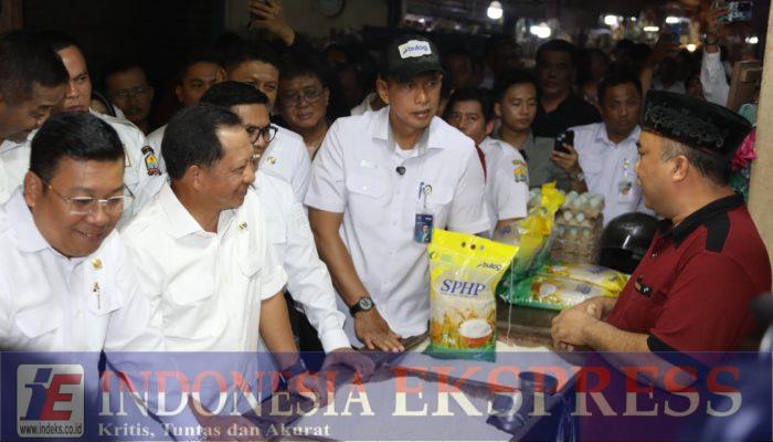Mendagri Tito Turun Langsung Pantau Penyaluran Beras SPHP di Provinsi Banten