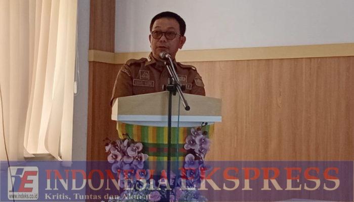 Tingkatkan Kesehatan Masyarakat, Bupati Suwardi Haseng Serahkan Bantuan Tangki Septik di Soppeng
