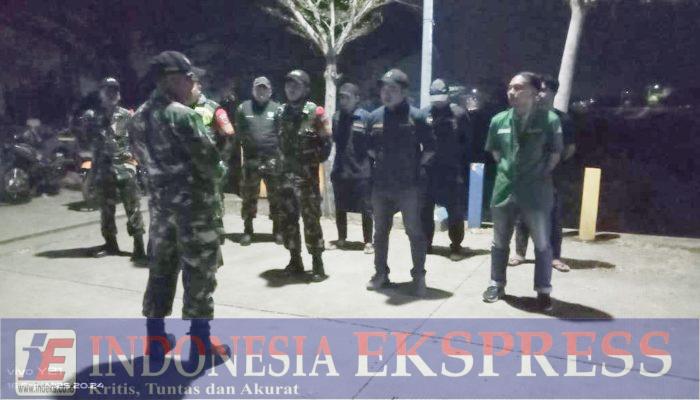 Sinergi TNI dan Warga: Patroli Siskamling Perkuat Keamanan Moncongloe