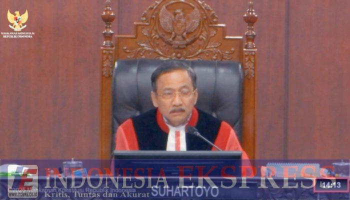 Sebut Polisi ASN, Ahli Hukum Dicecar Hakim MK