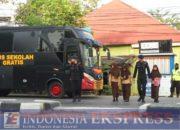 Satbrimob Polda Sultra Luncurkan “Bus Sekolah Gratis” untuk Pelajar Kendari
