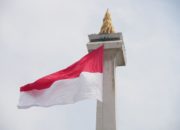 Bendera Merah Putih, Gagah Berkibar Saat Gladi Upacara HUT ke-80 TNI
