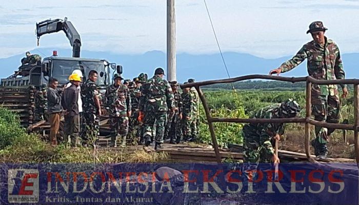 Laksanakan Perintah Kasad, Kodam XX/TIB Bangun Jembatan Bailey di Sikabau