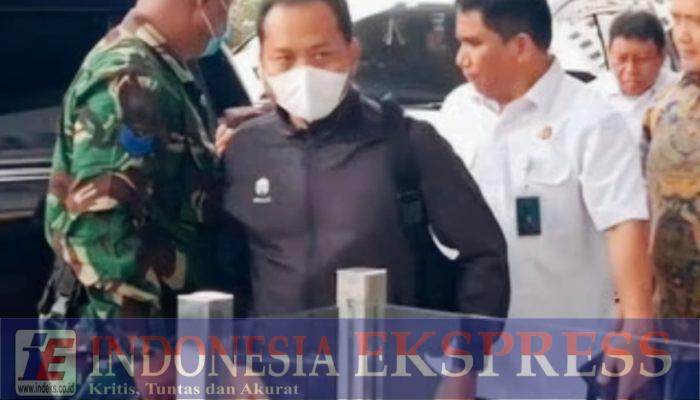 Kejagung Serahkan Oknum Jaksa Kejari HSU ke KPK, Dua Tersangka Kasus Enrekang Ditetapkan