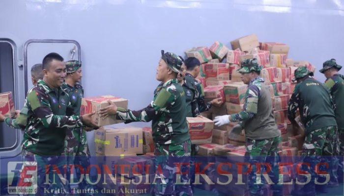 Kapal ADRI–XVII BM Tiba di Belawan salurkan bantuan untuk Masyarakat