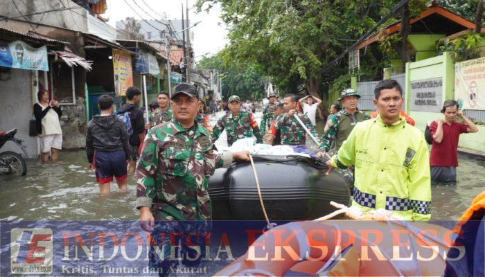 Kodam Jaya Respons Cepat Bantu Warga Terdampak Banjir di Kapuk Muara