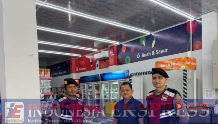 Patroli Perintis Presisi Pantau Lonjakan Pengunjung di Swalayan Soppeng