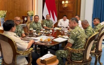 TNI AD Rampungkan 300 Jembatan Gantung dan Renovasi Sekolah dalam Tiga Bulan