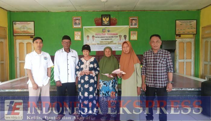 Pemdes Potuho Jaya Salurkan BLT Dana Desa Tahap I kepada 14 KPM