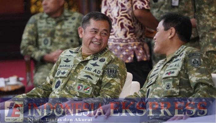 Perkuat Sinergi Pertahanan Negara, Kasad Hadiri Pertemuan Purnawirawan