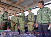 Wapang TNI Dampingi Menhan RI Tinjau Yonif TP 808/Mbaham Matta di Papua Barat