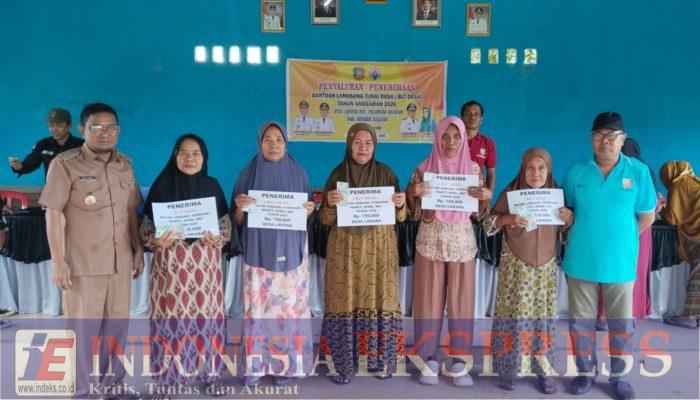Pemdes Lakara Salurkan BLT Dana Desa Tahap I kepada 28 KPM