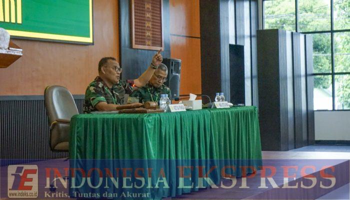Danrem 143/HO Pimpin Sidang Parade Bintara PK TNI AD Gel. II TA 2026 Panda Kendari