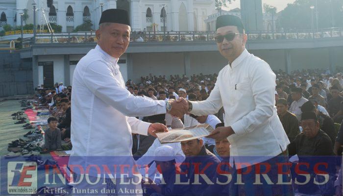 Idul Adha 1447 H, Presiden Prabowo Subianto Kurbankan Satu Ekor Sapi Seberat 924 Kg untuk Warga Soppeng