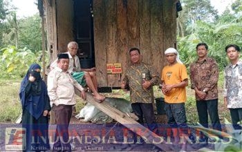 BAZNAS Soppeng Survei Rumah Warga di Marioriwawo untuk Verifikasi Calon Penerima Bantuan