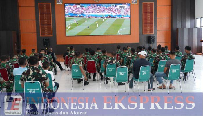 Korem 143/Halu Oleo Gelar Nobar Piala Dunia, Perkuat Kebersamaan TNI dan Masyarakat