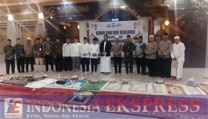Sambut Hari Bhayangkara ke-80, Polres Soppeng Gelar Dzikir dan Doa Bersama di Masjid Raya Agung Darussalam Watansoppeng
