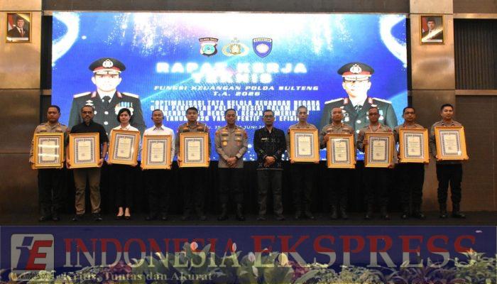 Polda Sulteng dan 10 Personel Raih Penghargaan, Kapolda Tekankan Tata Kelola Keuangan yang Akuntabel