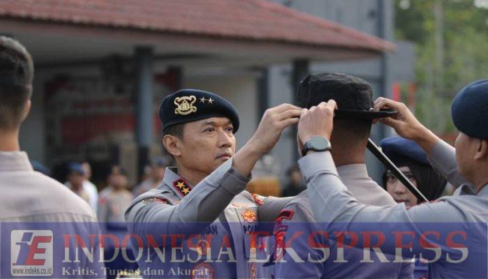 Kapolda Sultra Pimpin Apel Siaga 425 Personel Brimob, Tekankan Profesionalisme dan Kesiapsiagaan