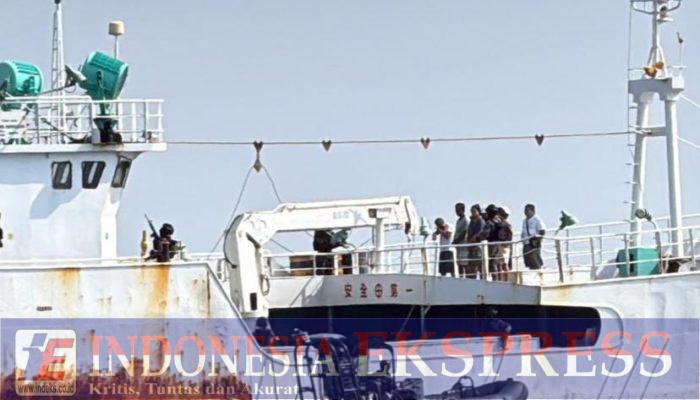 KRI Kerambit-627 Gagalkan Penyelundupan 1,3 Ton Narkoba
