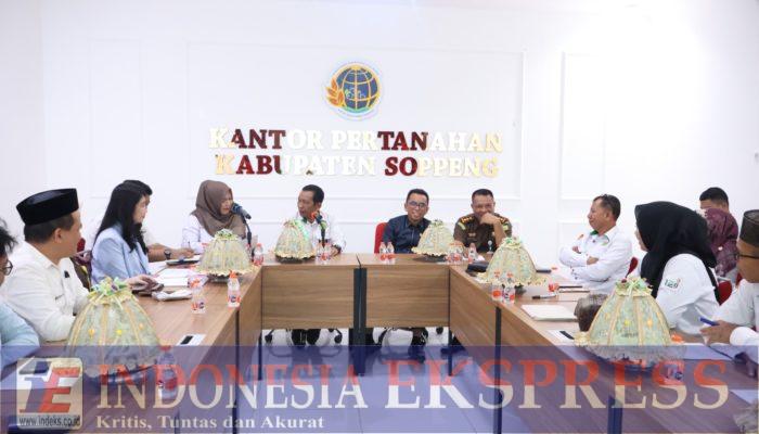 Kerja Sama Lintas Kementerian Bahas Isbat Tanah Wakaf, Kakan Kemenag Soppeng: Kepastian Hukum Jadi Prioritas