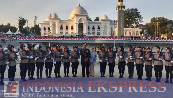 Satu Pleton Polwan Polres Soppeng Tampil Tegap di Upacara Penurunan Bendera HUT Ke-81 RI